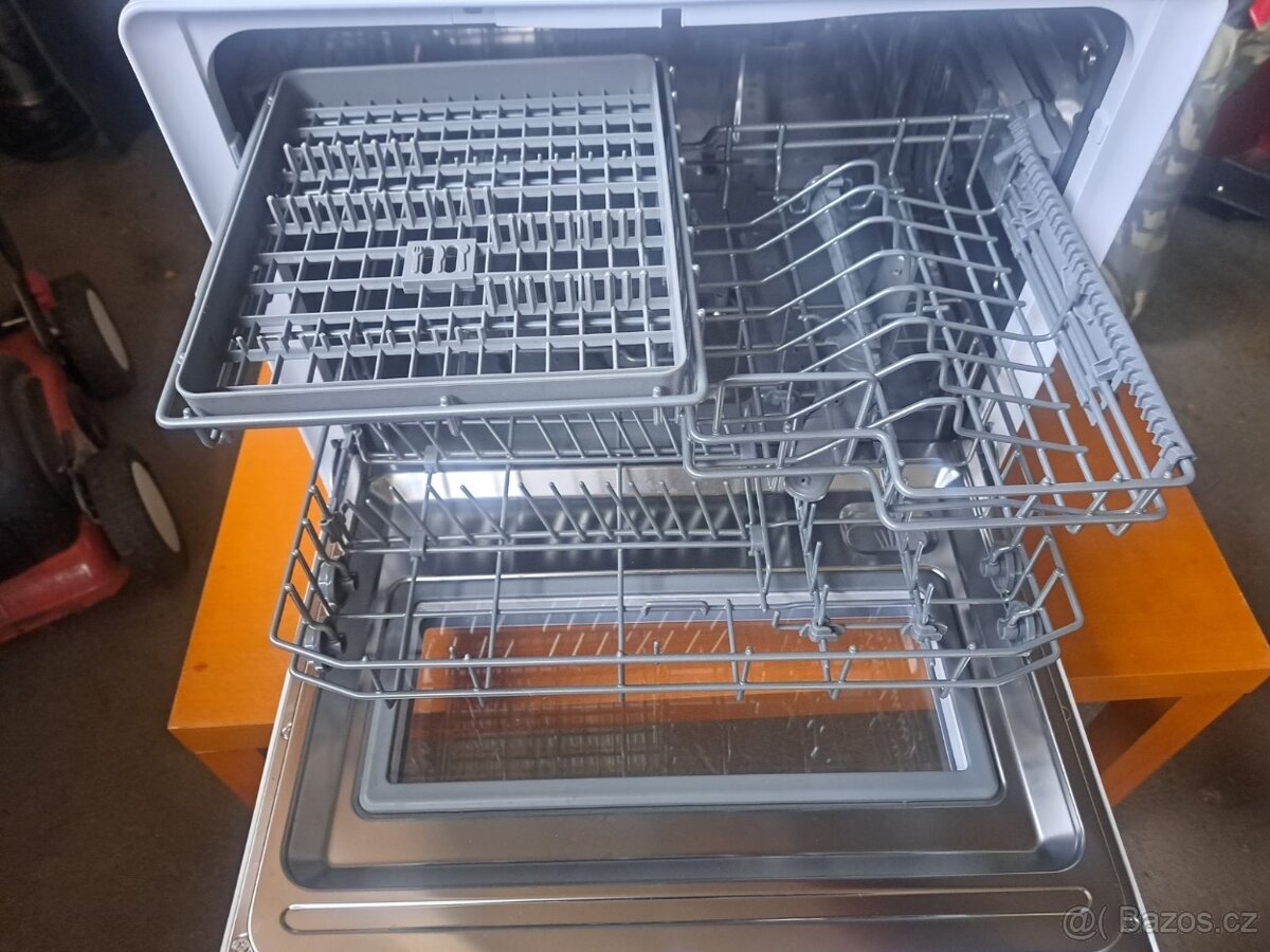 Myčka na nádobí Siguro - 3