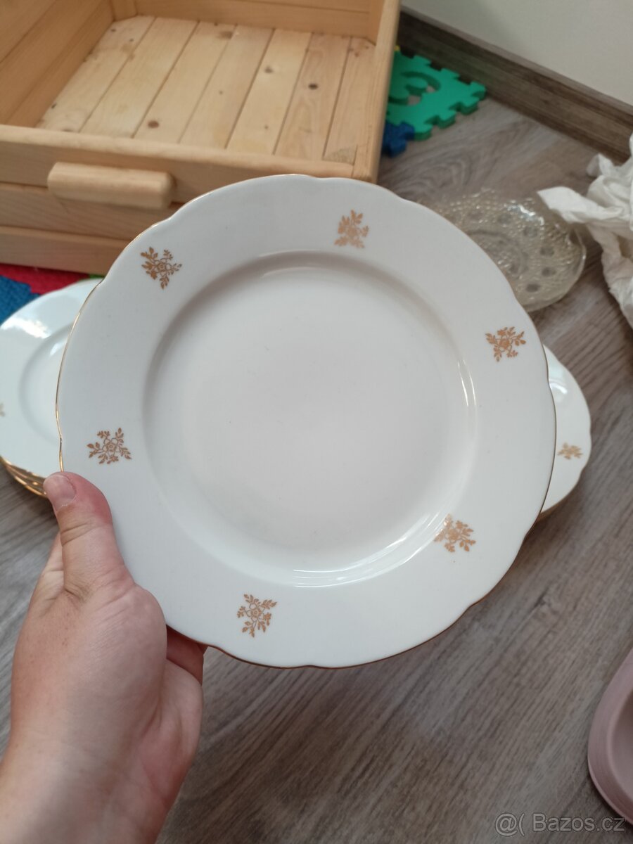 Talíře - 3