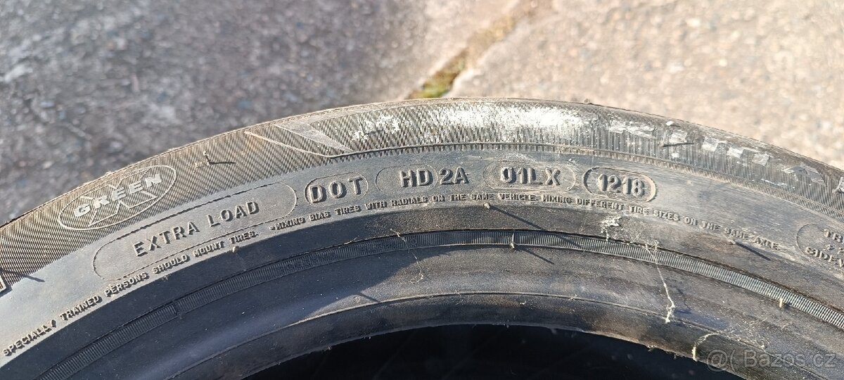 Pneu Michelin 205 55 17 - 3