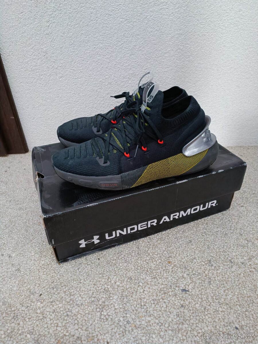 Tenisky Under Armour Černé - 3