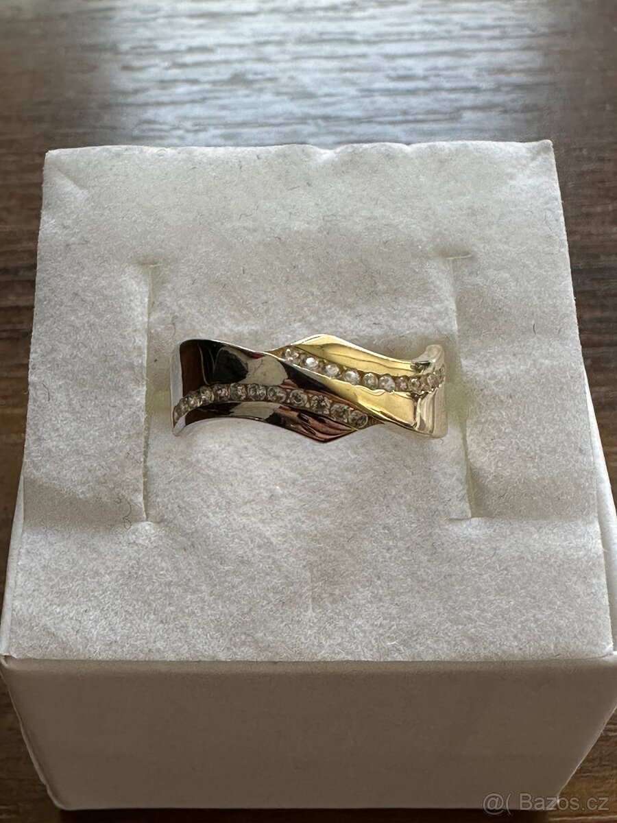 Zlatý dámský prsten - 3