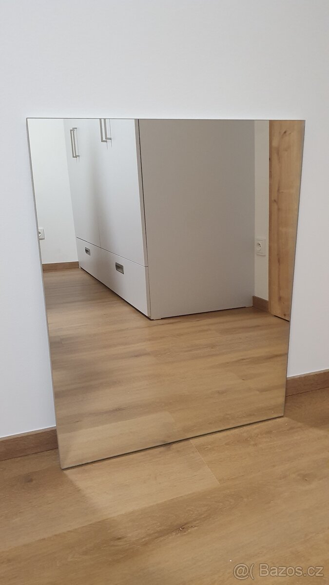 Zrcadlová dvířka ke skříňce - 3