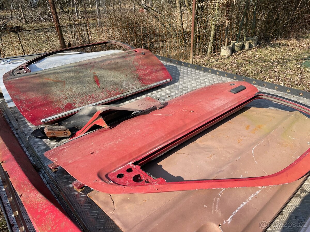 Sierra XR4i karoserie - 3