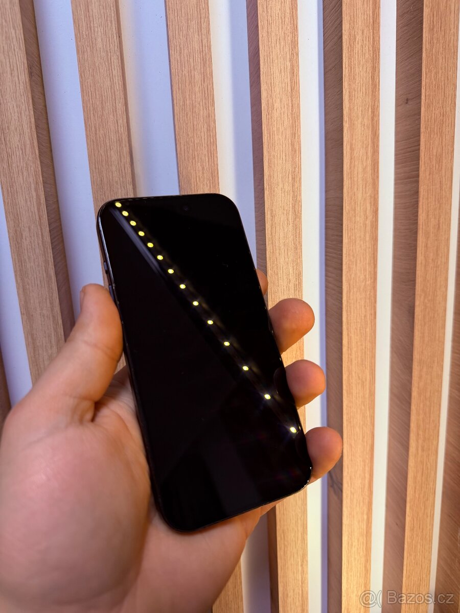 IPhone 15 Pro ZÁRUKA - 3