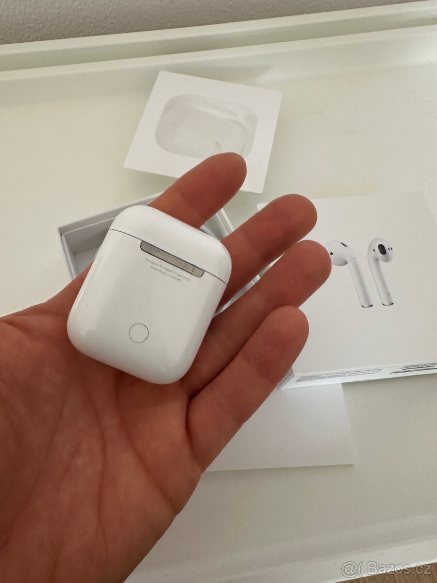 Apple AirPods 2 – originál - 3