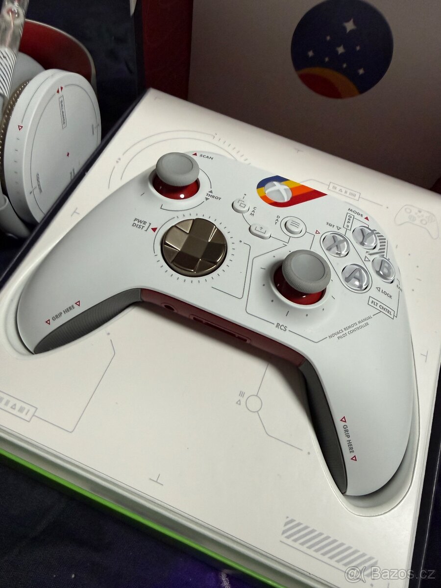 Sluchátka a ovladač Starfield - 3