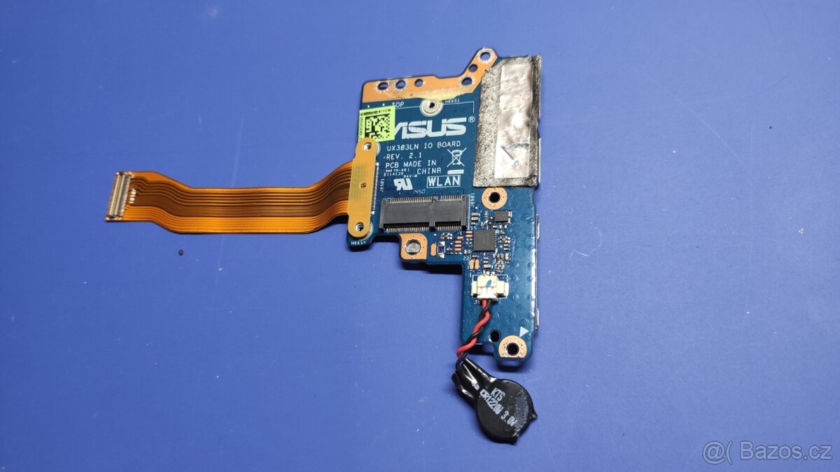 ASUS ZenBook UX303L díly - 3