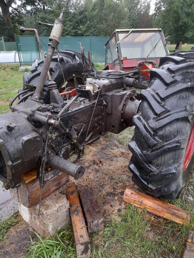 Zadek zetor 6911 - 3