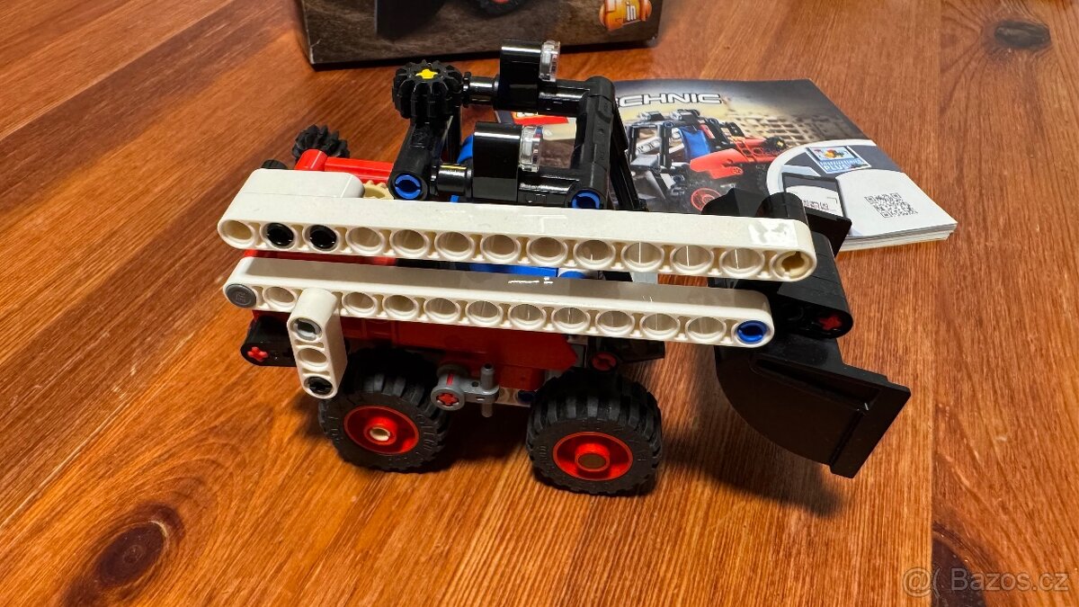 LEGO Technic 42116 Smykový nakladač - 3