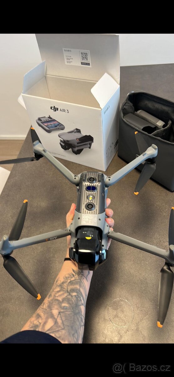 DJI Air 3 - 3