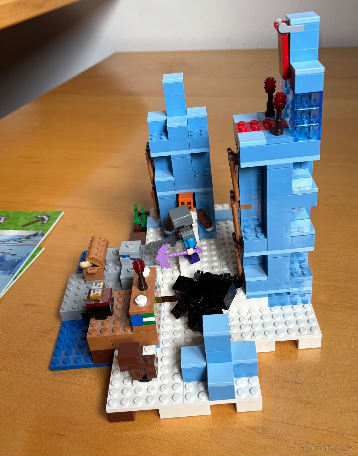 Lego Minecraft 21131, Ledové ostny - 3