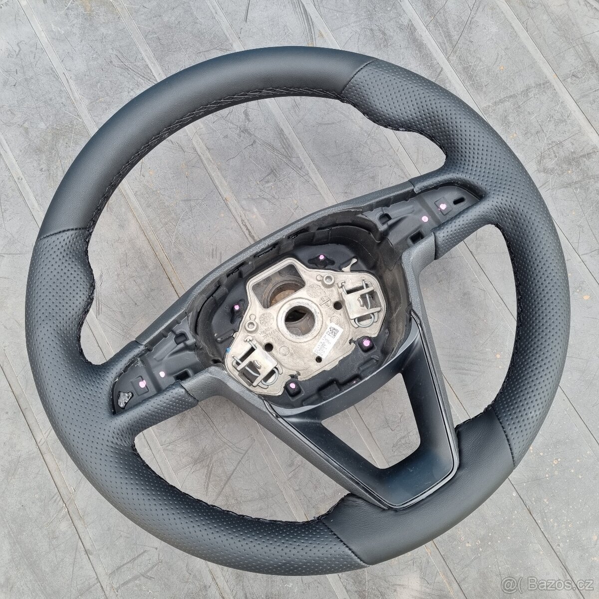 Seat Ibiza ,Leon nový kožený volant - 3