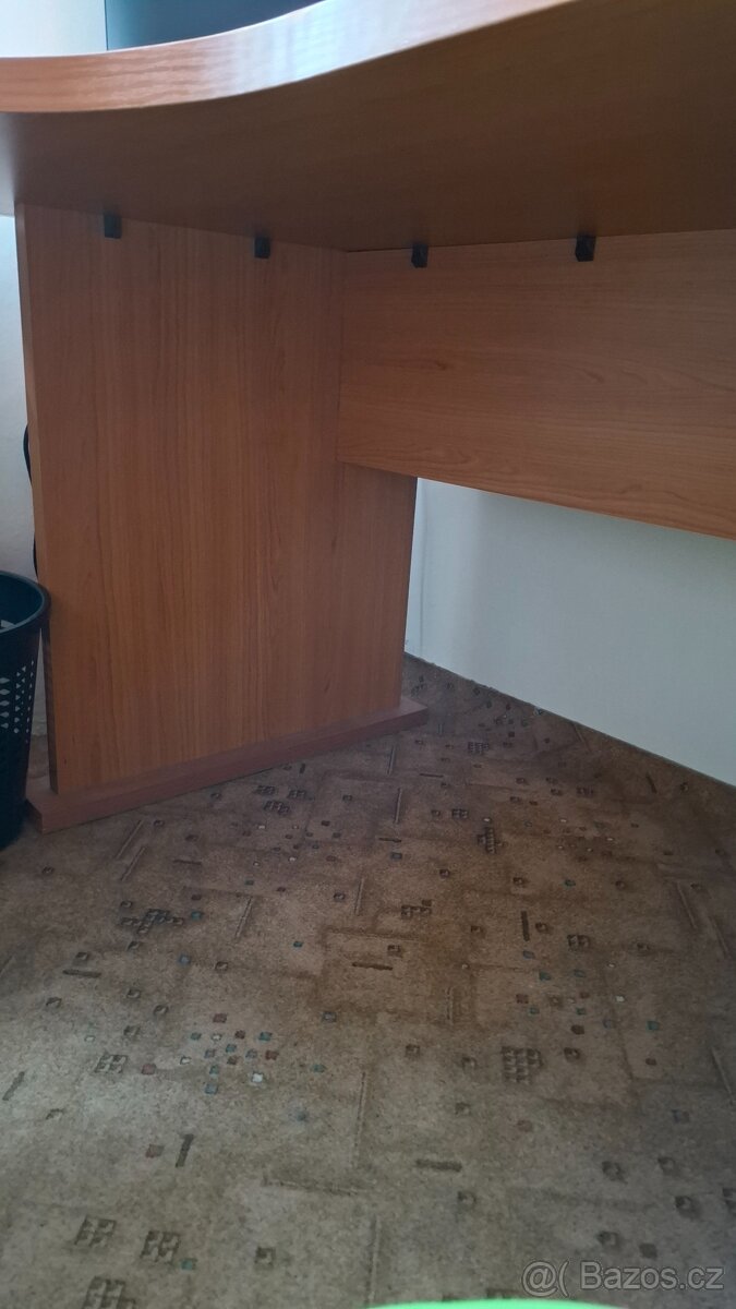 Psací stůl rohový - 3
