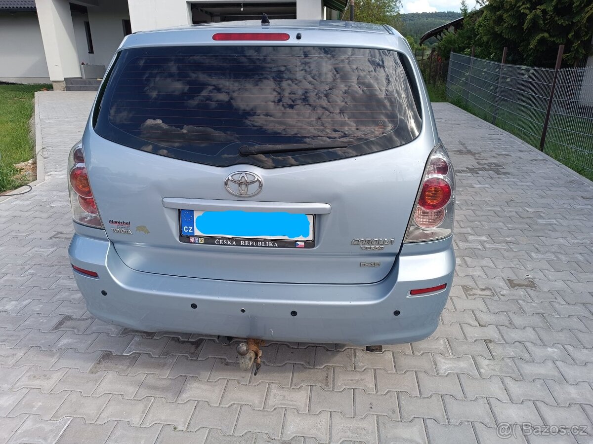 Toyota Corolla Verso, 2.2 D-4D 100kw, 7 míst - 3