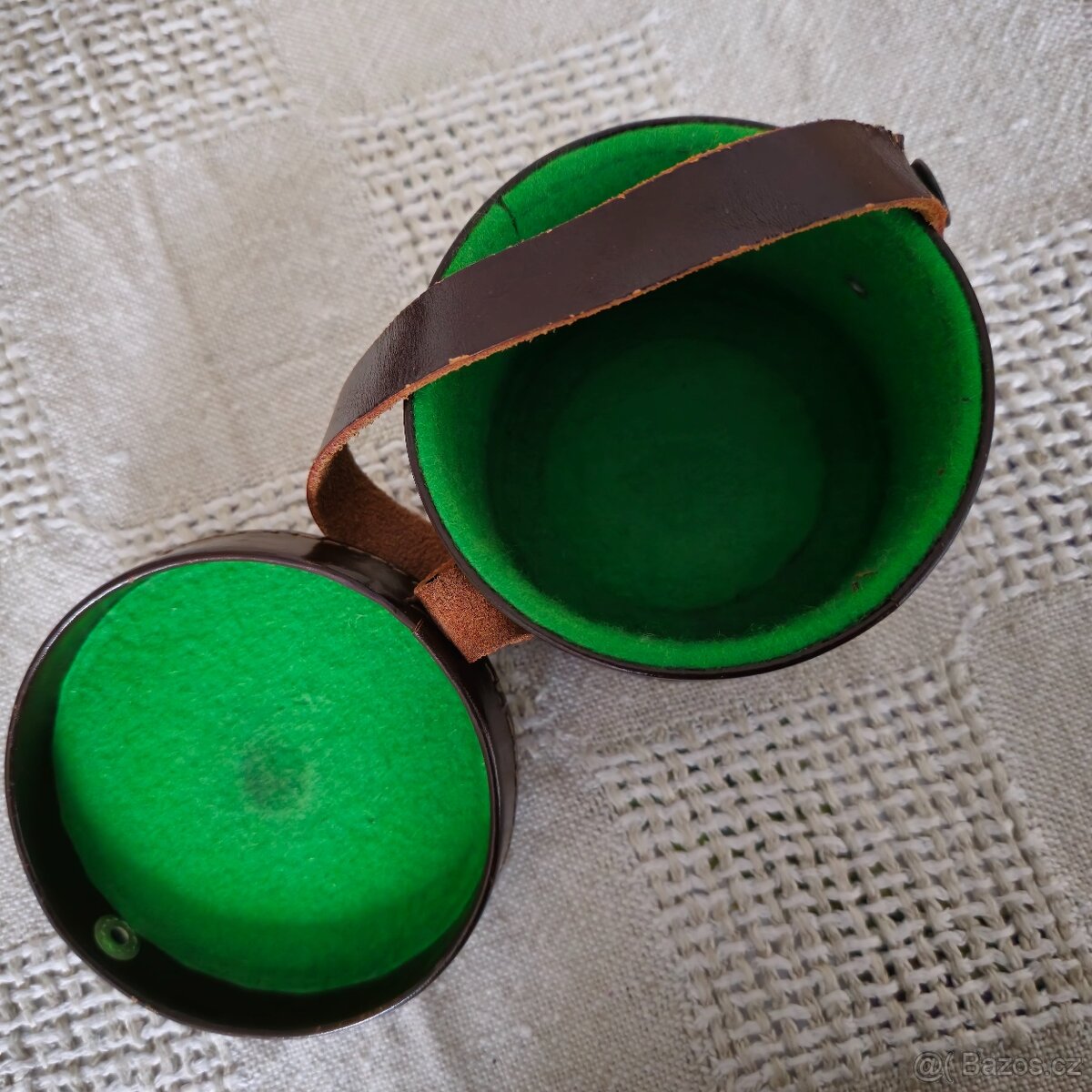 Retropouzdro na objektivy - 3