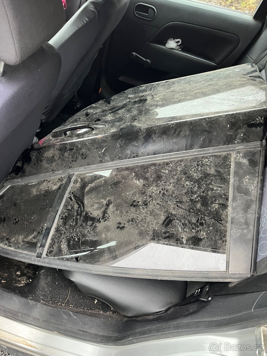 bmw e87 120d zadní levé dveře - 3