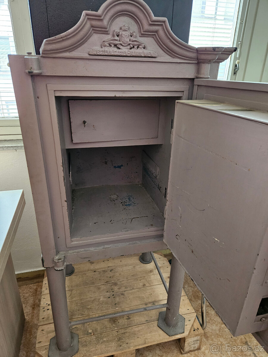 TREZOR - POPELKA - 3