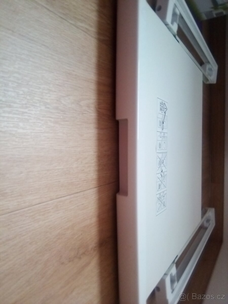 Mezikus k pračce a sušičce AEG - 3