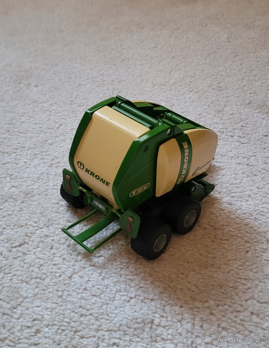Siku Farmer prasa Krone Comprima V150XC 1:32 - 3