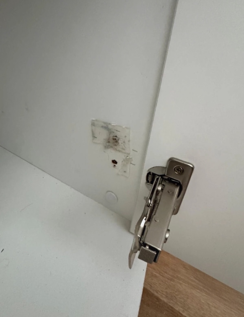 Psací stůl s úložných prostorem - 3