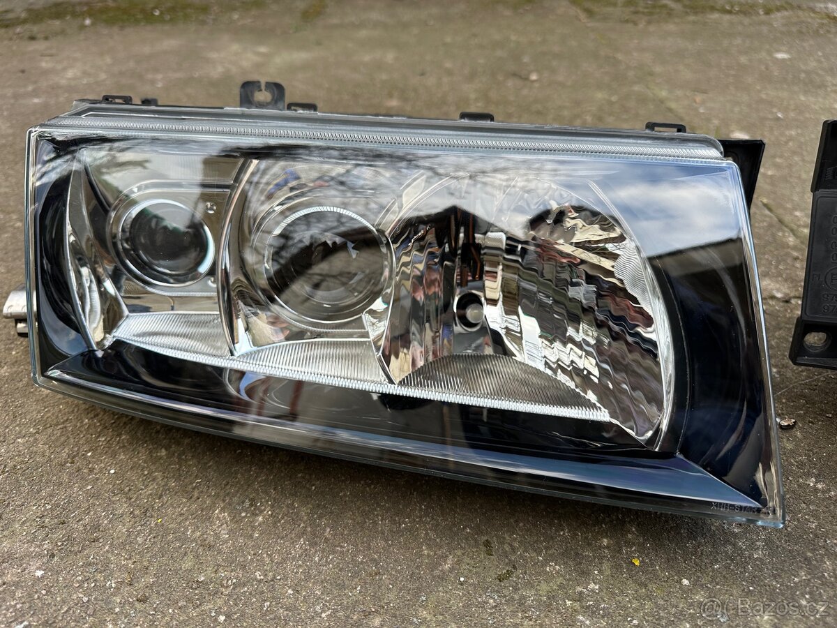 Xenony Skoda Octavia - 3