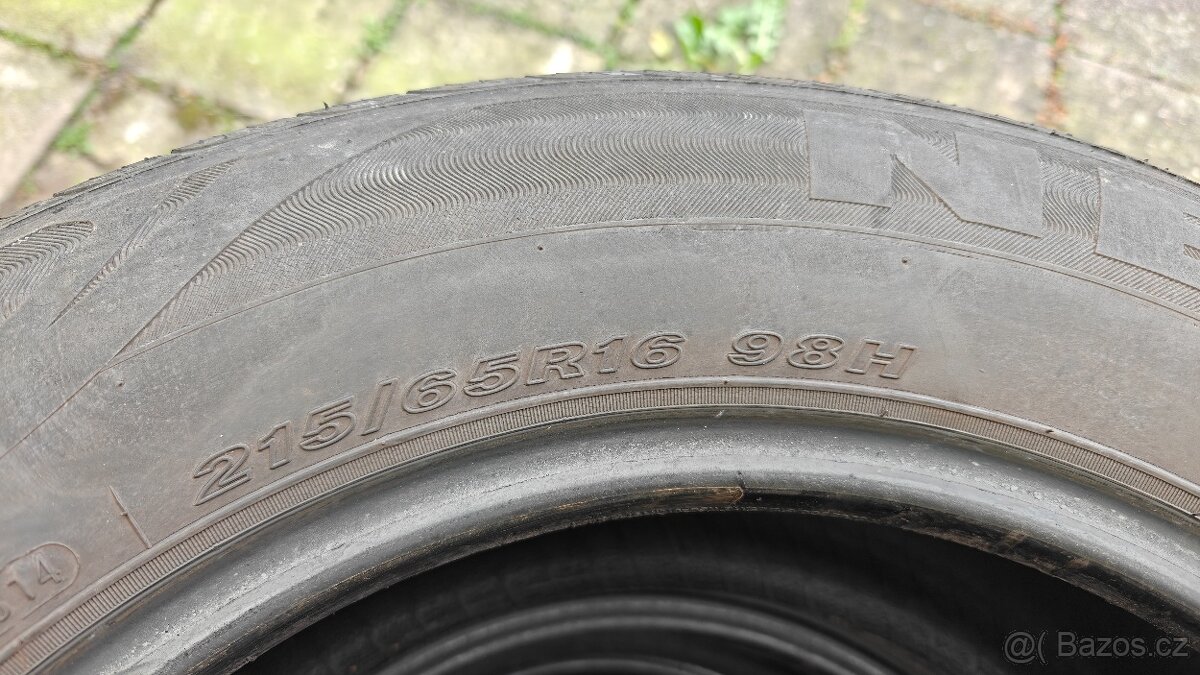 Sleva Sada 4ks letnich pneu 215/65R16 98H - 3