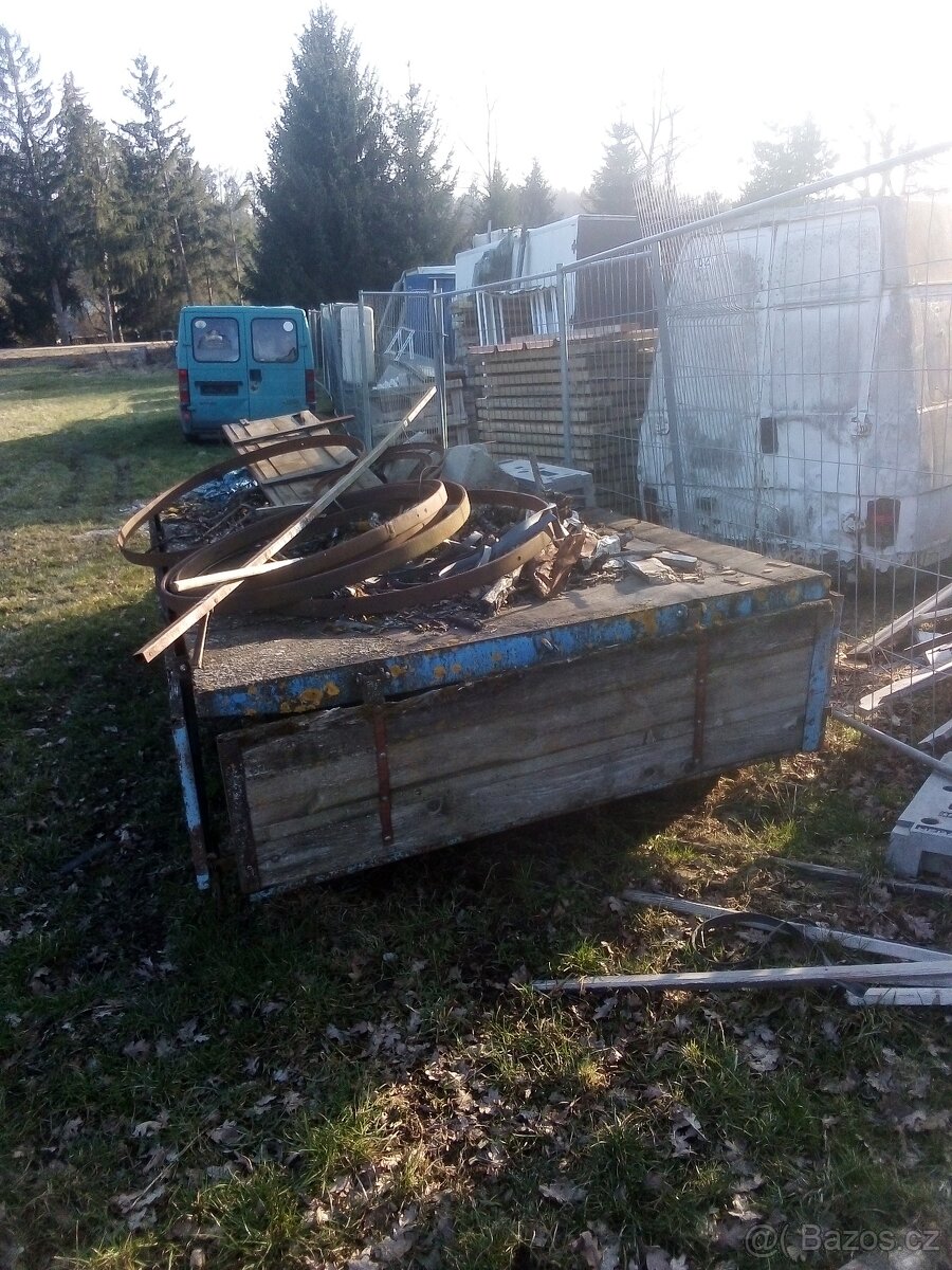 vlek za traktor, dětská plachetnice, plovák - 3