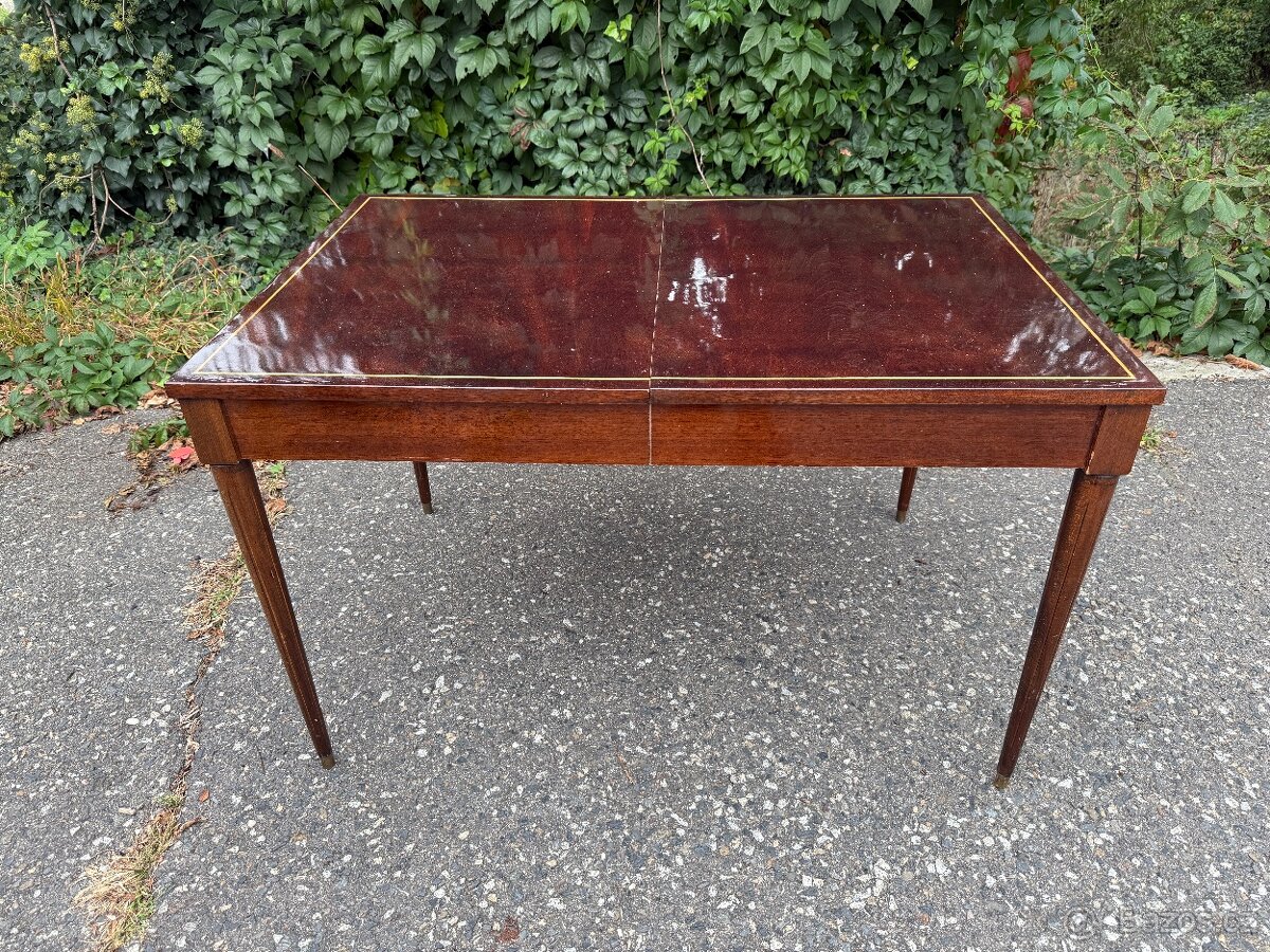 Starožitný Set nábytku - Jídelní stůl + židle - 3