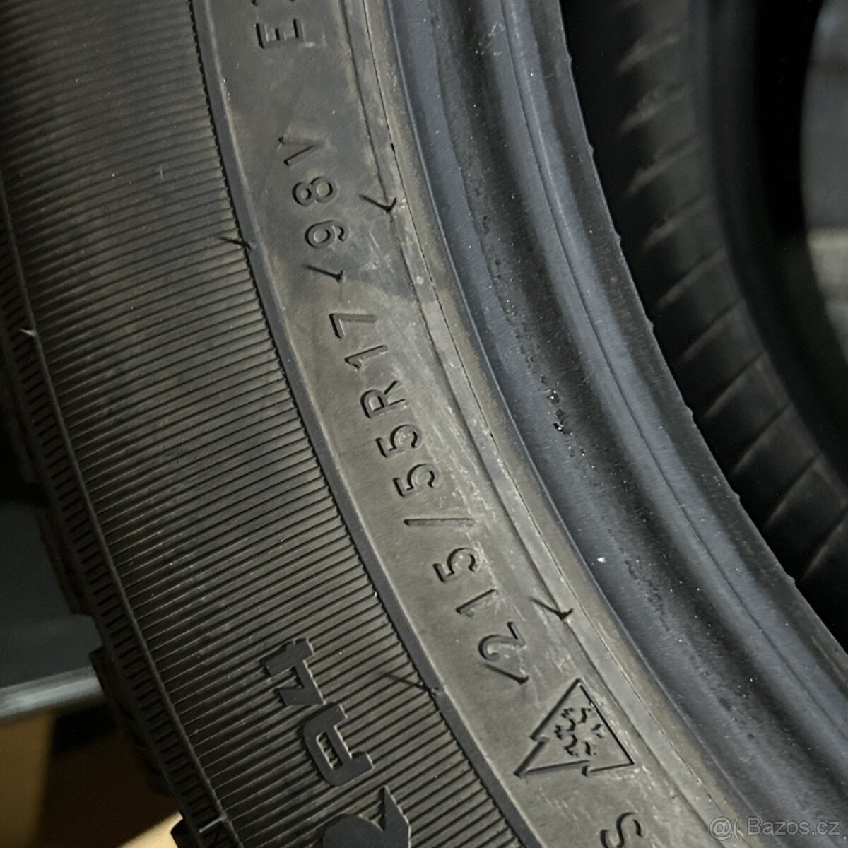 Zimní pneu 215/55 R17 98V Nokian 6,5-7mm - 3