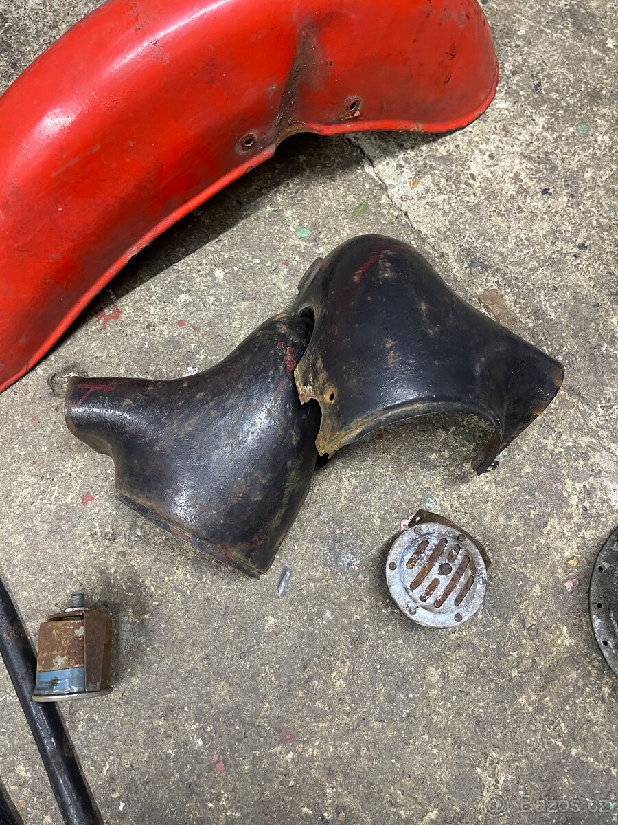 Jawa 555 Jawa 50 díly - 3