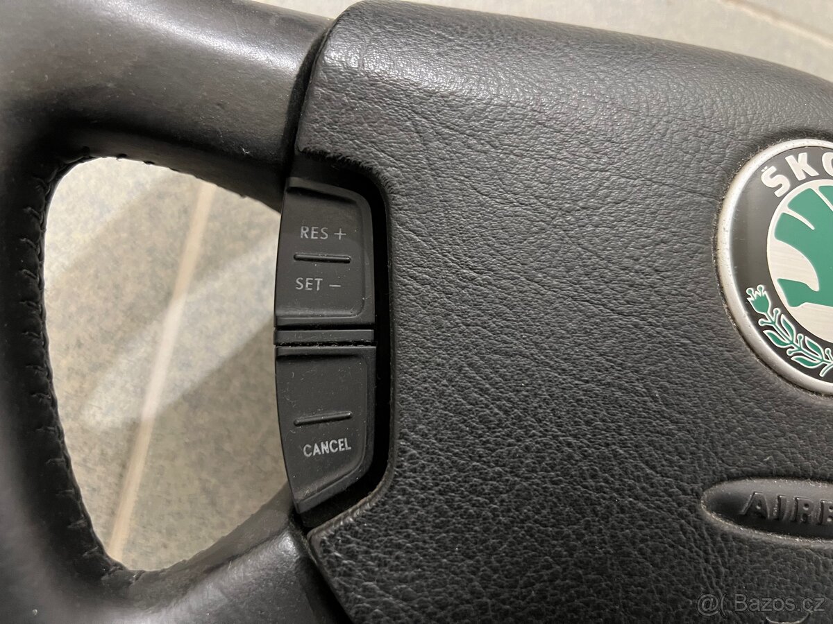 Multifunkční volant Octavia I kožený - 3