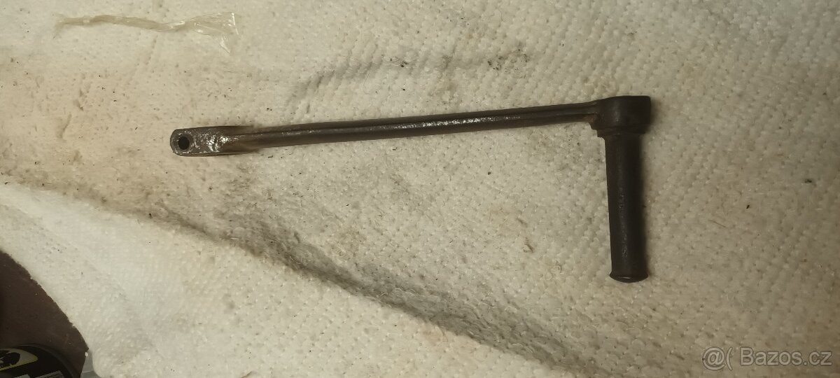 ČZ předválečná, řadící páka - 3