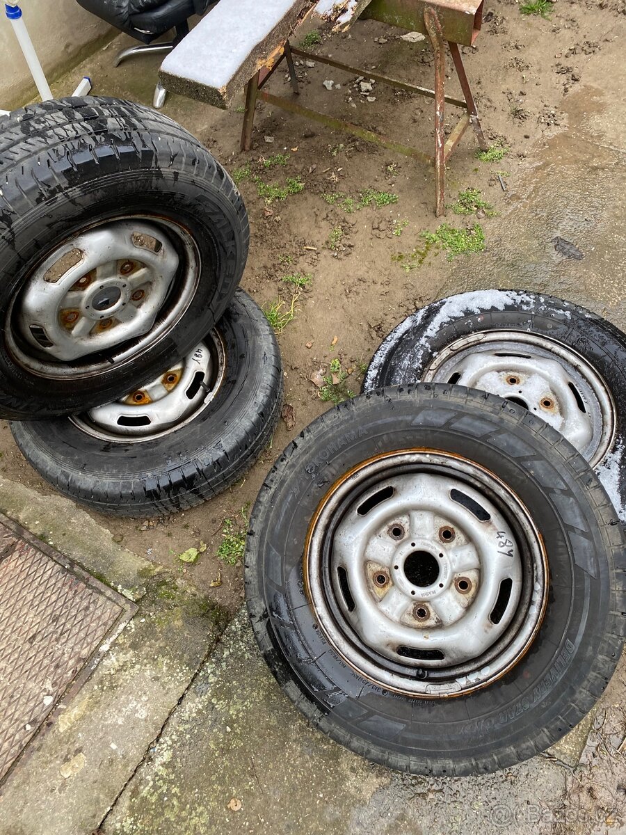 215/75 r16 C s disky - 3