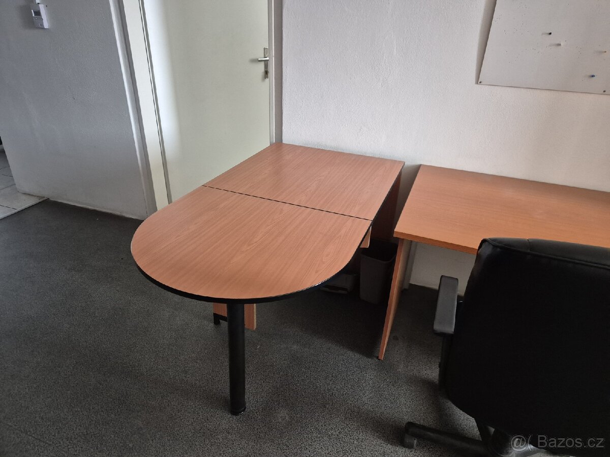 Kancelářský nabytek - 3