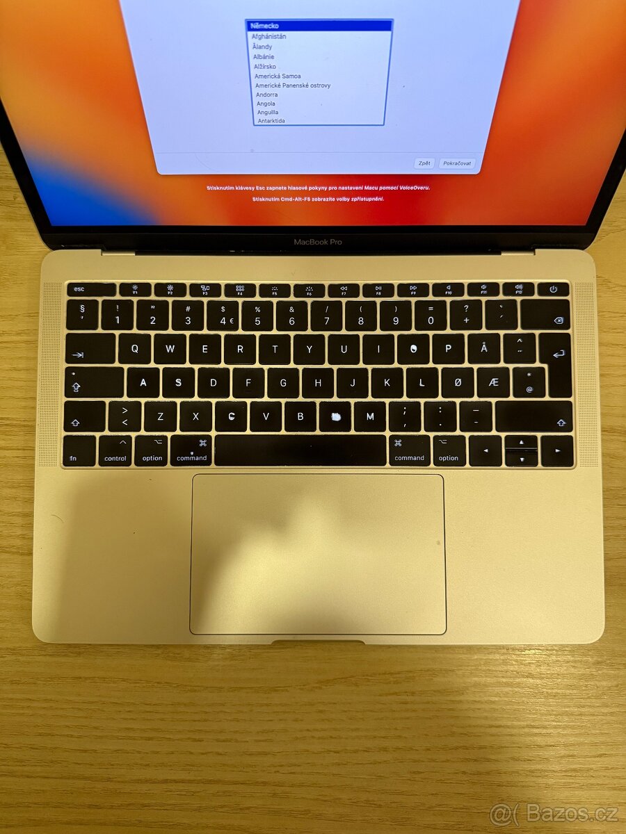 MacBook Pro 2017 i5 8GBRam - 3