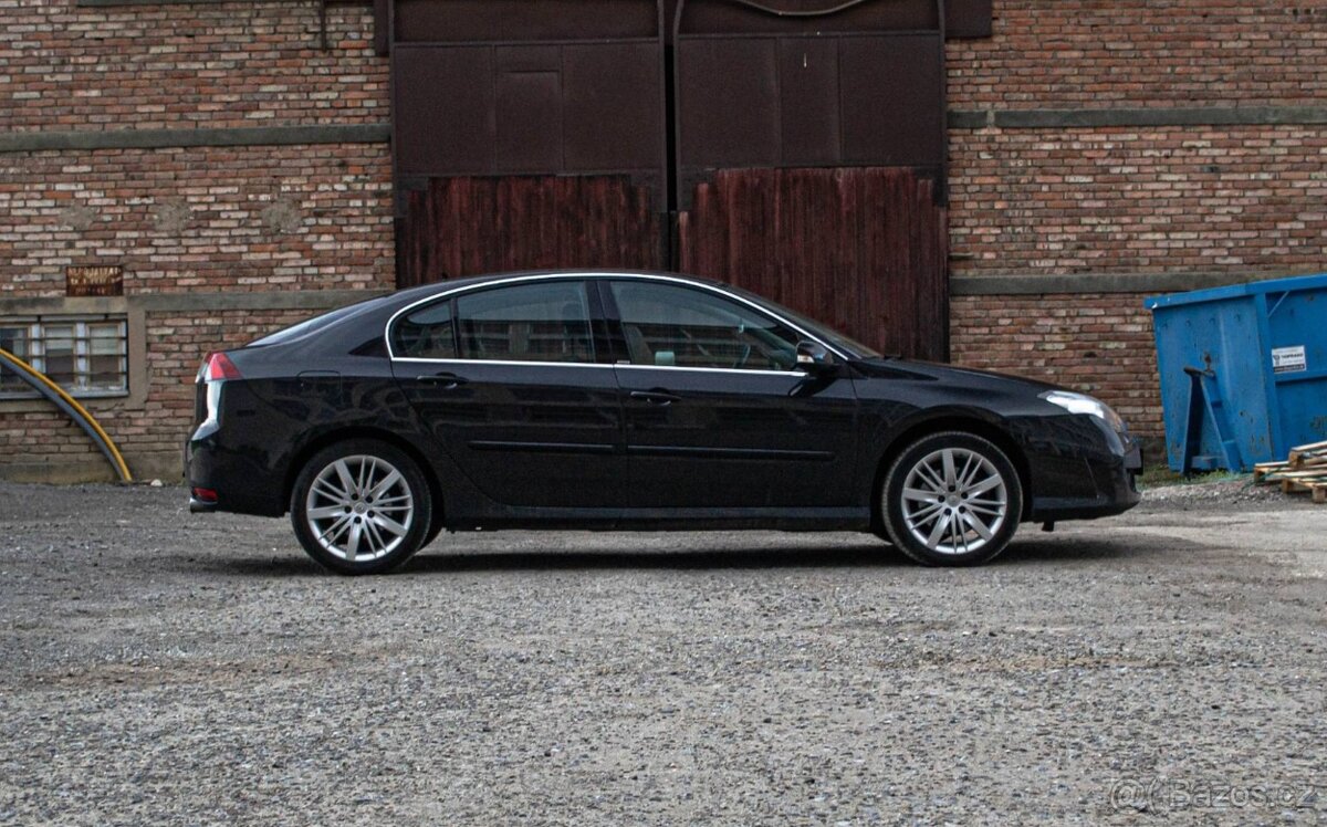 Renault Laguna 2.0 dCi 4control - 3