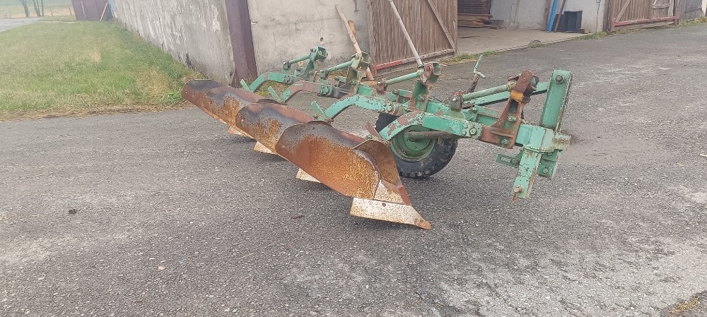 Pluh - 3