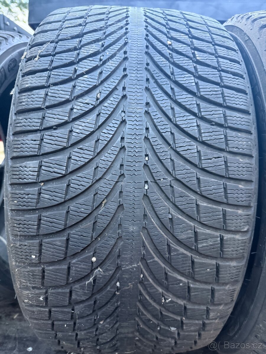 Pneu zimní 295/35 r21 - 3
