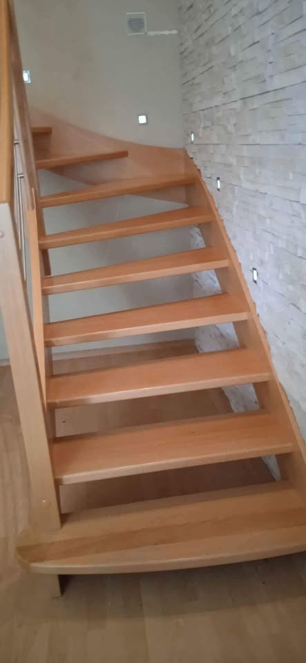 schodiště interiérové samonosné masiv - 3