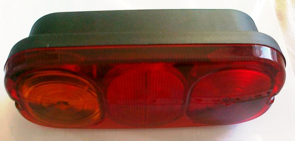 zadní světlo LED + kryt světel JCB 3 CX/4CX/2CX - 3