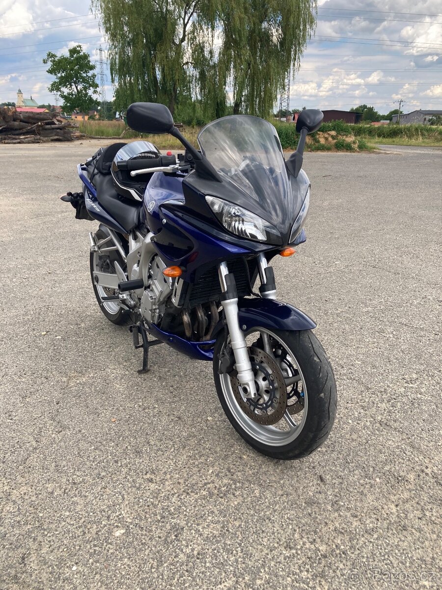 Yamaha FZ6 Fazer - 3