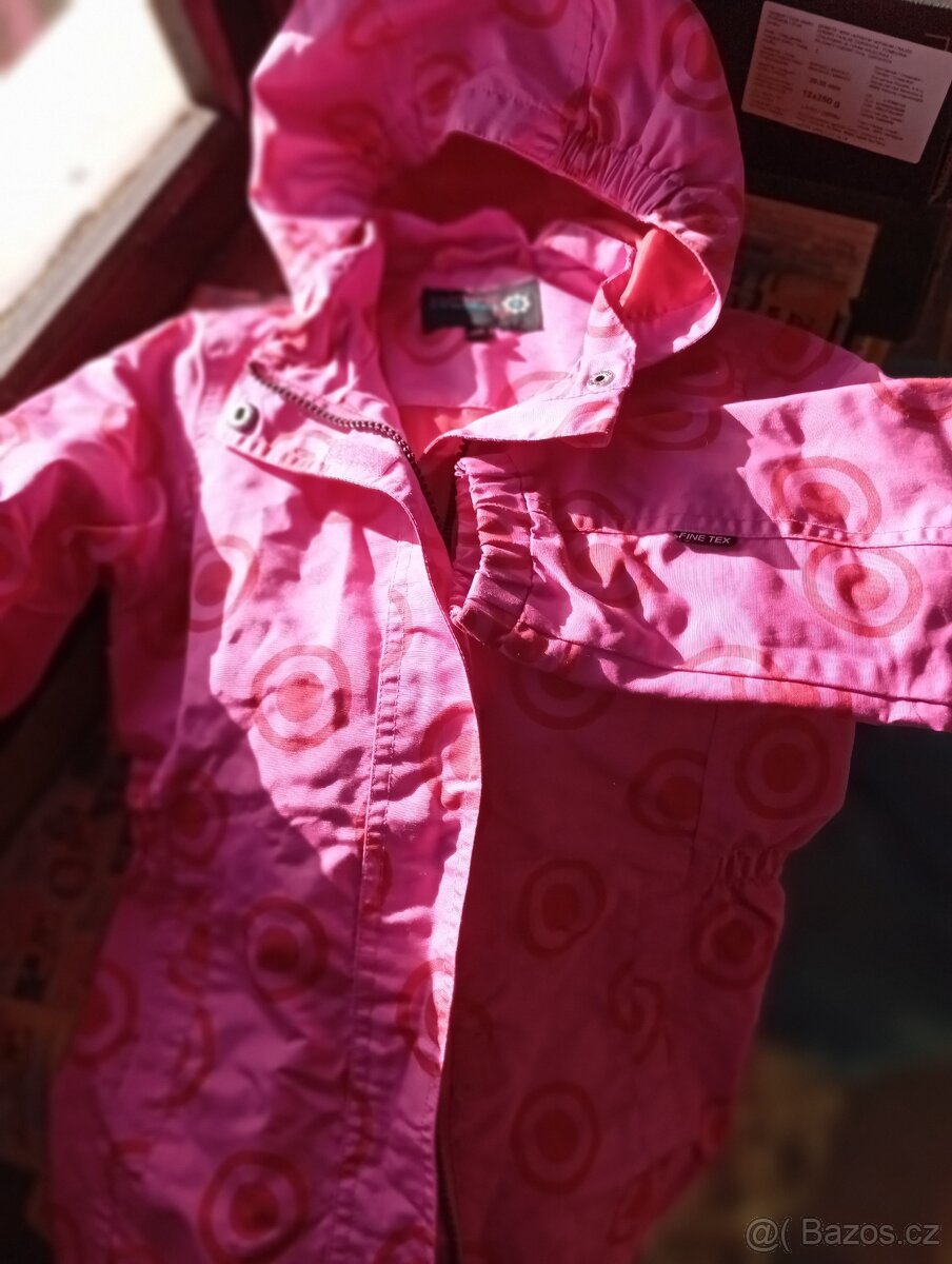 Jarní kabáteky, bundy, teplé vestičky - 3