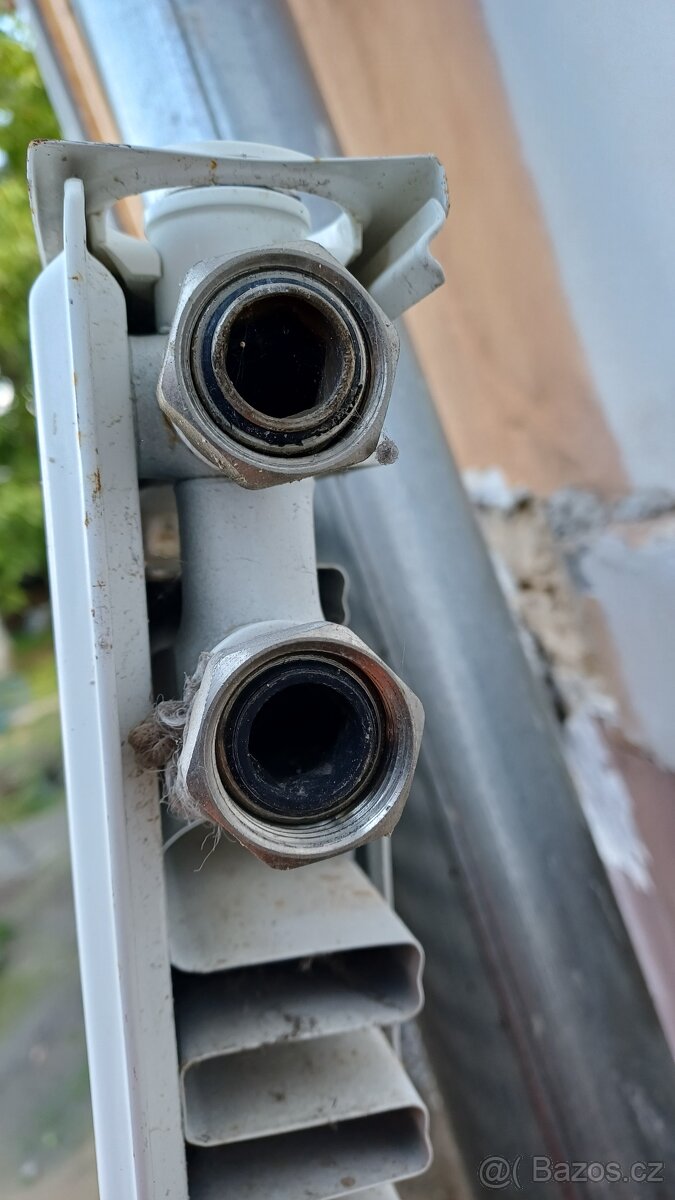 Topné těleso Korado Radik 11VK - 3