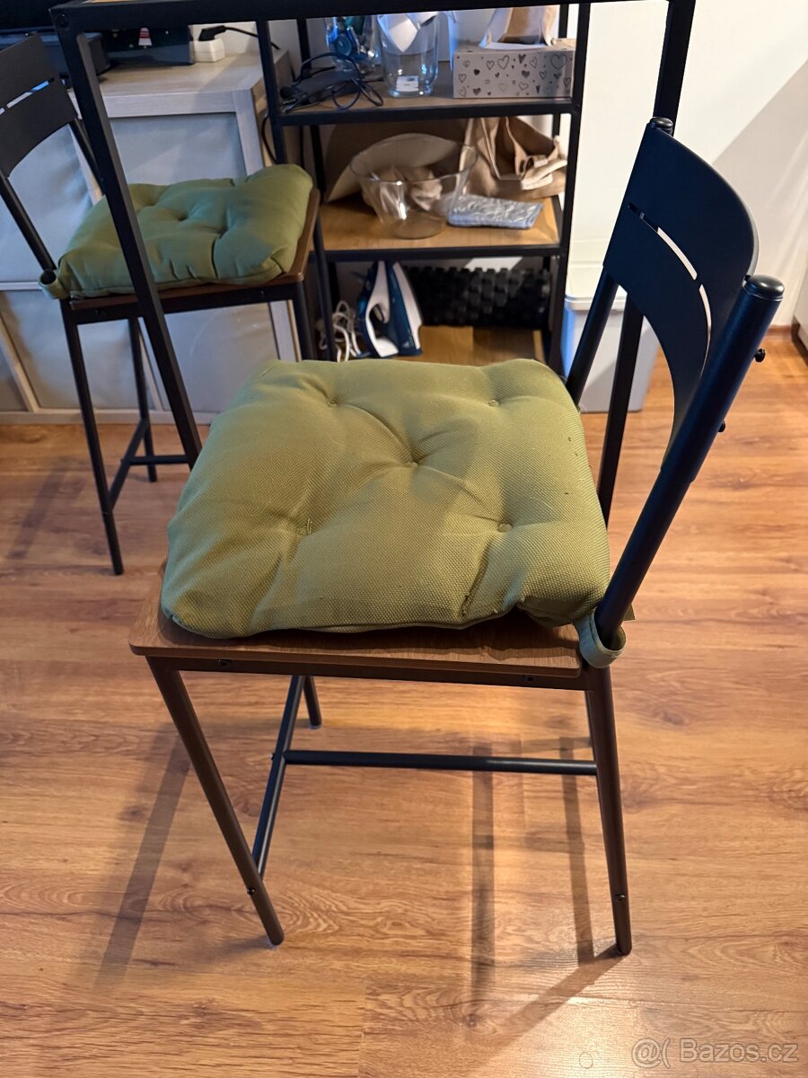 Barový stůl a židle - 3