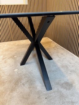 Jedálenský stúl HEAVEN 160 – černy, matný – moderný dizajn - 3