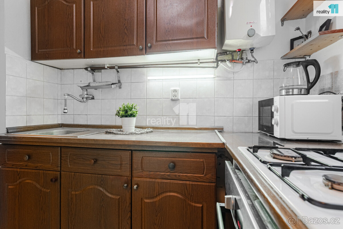 Prodej bytu 1+1, 37, m2, Praha 4 - 3