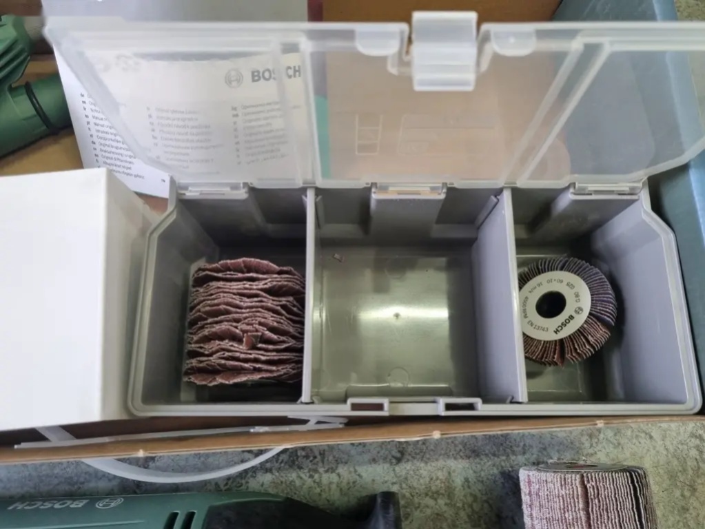 BOSCH Texoro Brusný váleček 250 W 06033B5100 - 3