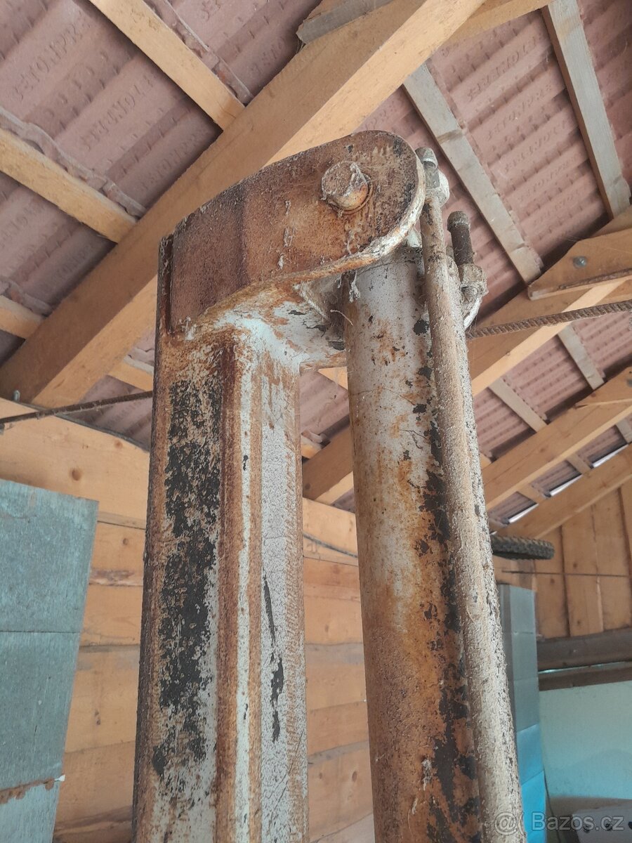 Štípačka na dřevo - 3