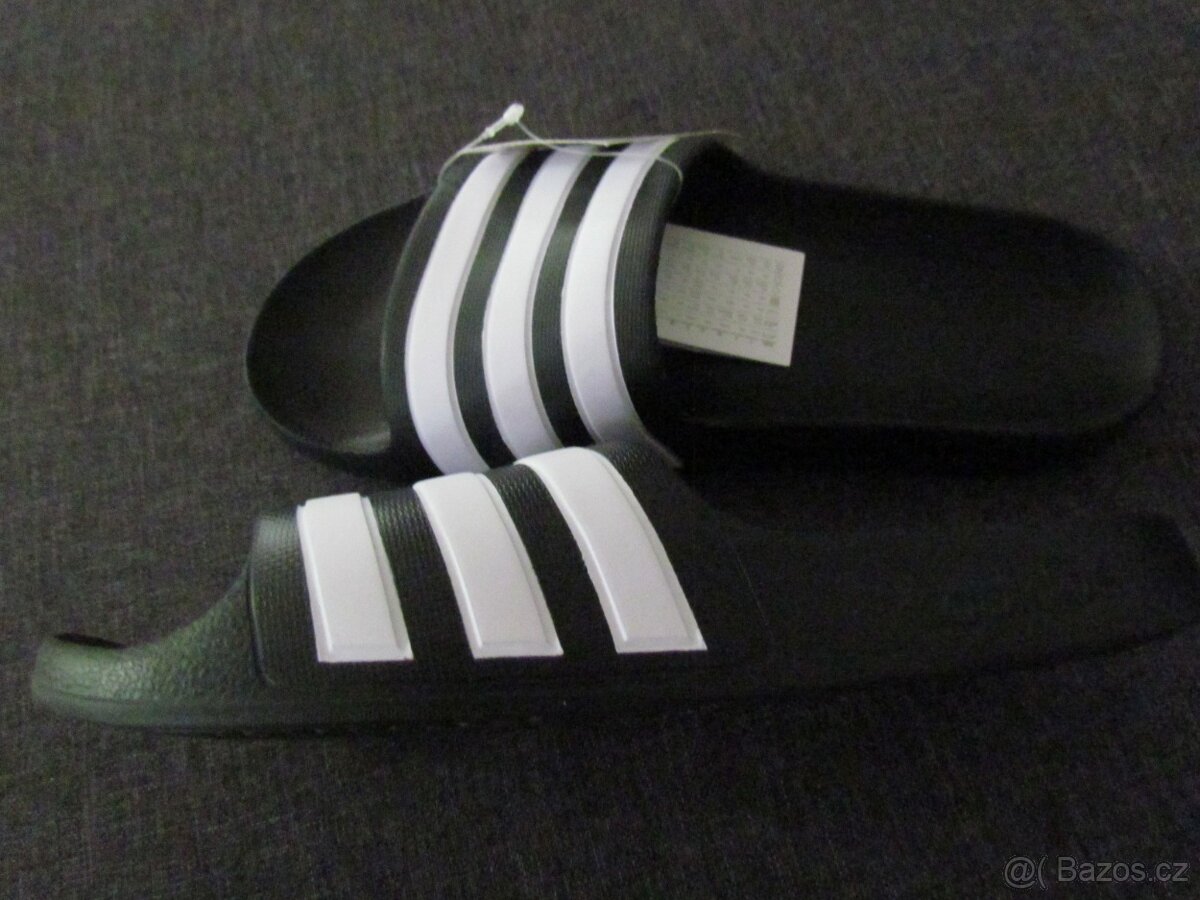 Pantofle Adidas-černé nové - 3