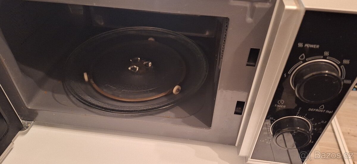 Prodám funkční mikrovlnku - 3